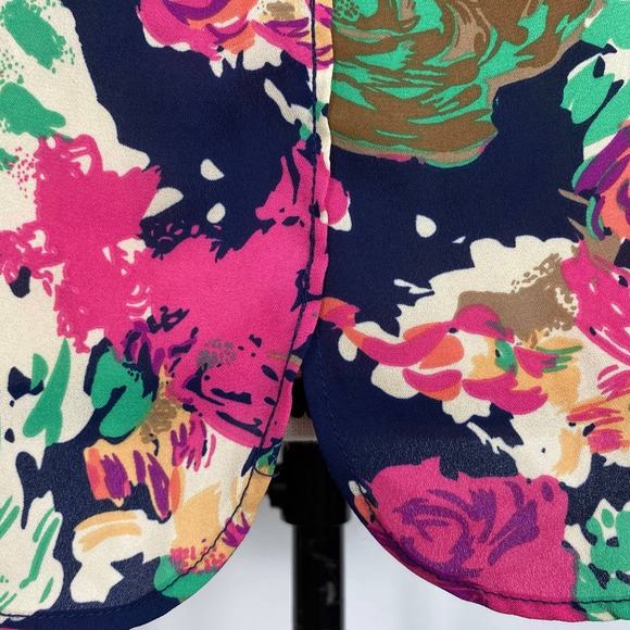 Lucy & Laurel Floral Blouse Cap Sleeve Crewneck Short Sleeve Top Womens Sz Small - Picture 6 of 11
